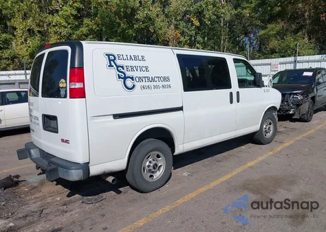 2019 GMC Savana 2500 Work Van z USA, uszkodzony, nr VIN 1GTW7AFG5K1366341